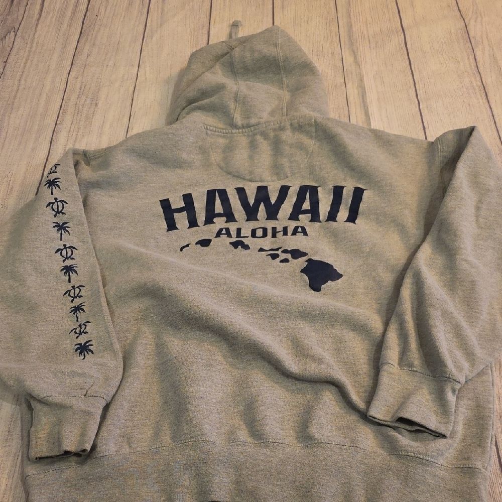 Gray Quarter-Zip Pullover Sweater with Stand-Up Collar - Picture 5 of 5